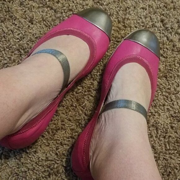 Shoes Clarks Pink Leather Ballet Flat Toe Cap Girls Size 4½ - Picture 15 of 15